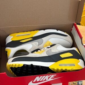 Nike Air Max 90 Men’s Sneakers with Yellow and Black Accents DM0029-111